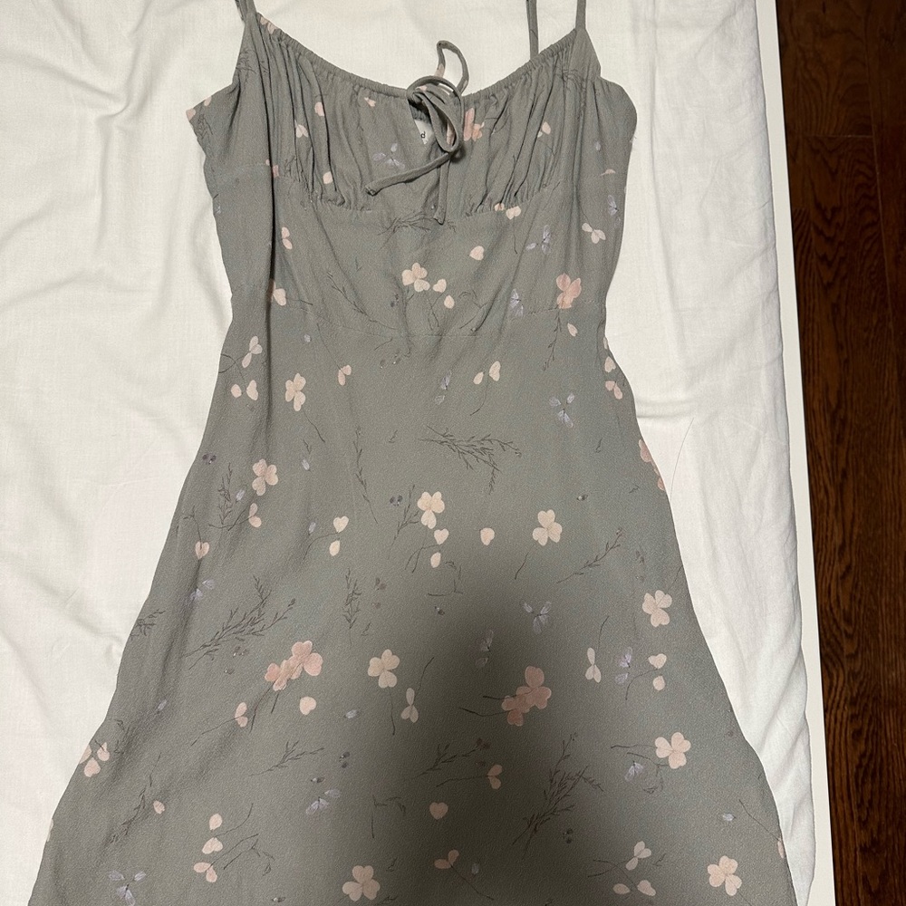 Wilfred bellow mini dress - Picture 2 of 2